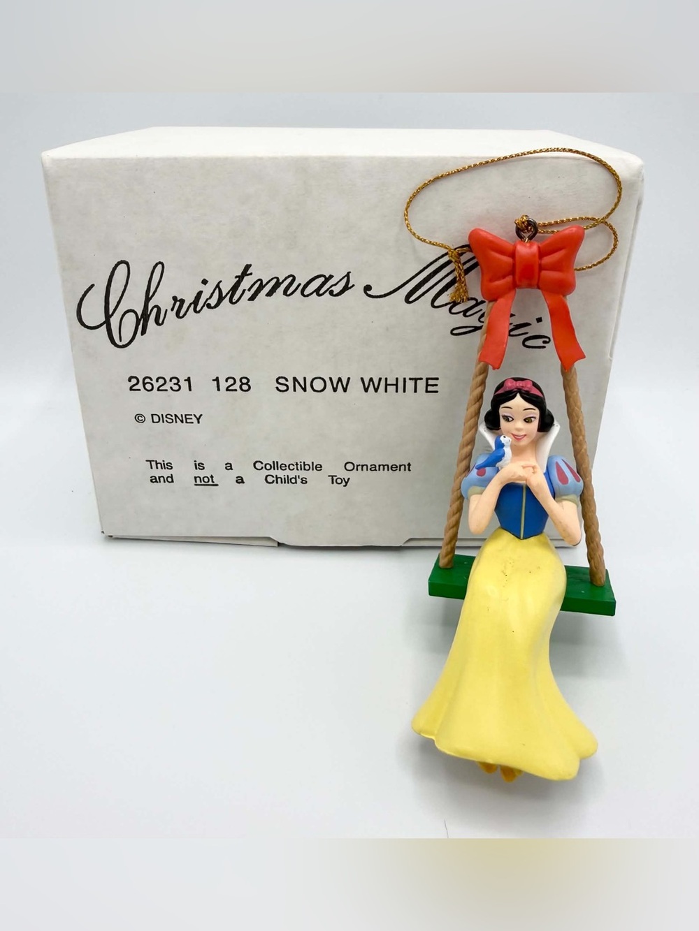 Disney Christmas Magic Ornament 128 Snow White (20231)